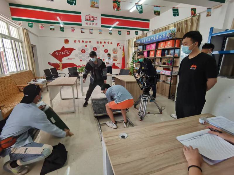 追星女孩心理学分析报告：哈尔滨广告片拍摄公司揭秘饭圈应援式传播逻辑